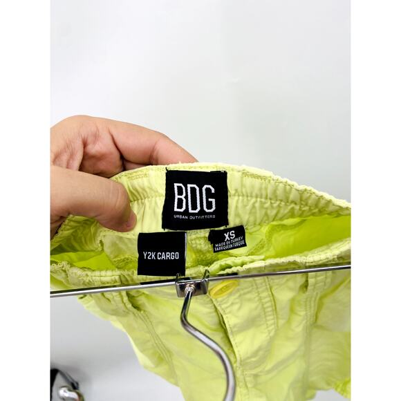 BDG Size XS Yellow Y2k low rise Cargo Pants - Picture 6 of 7